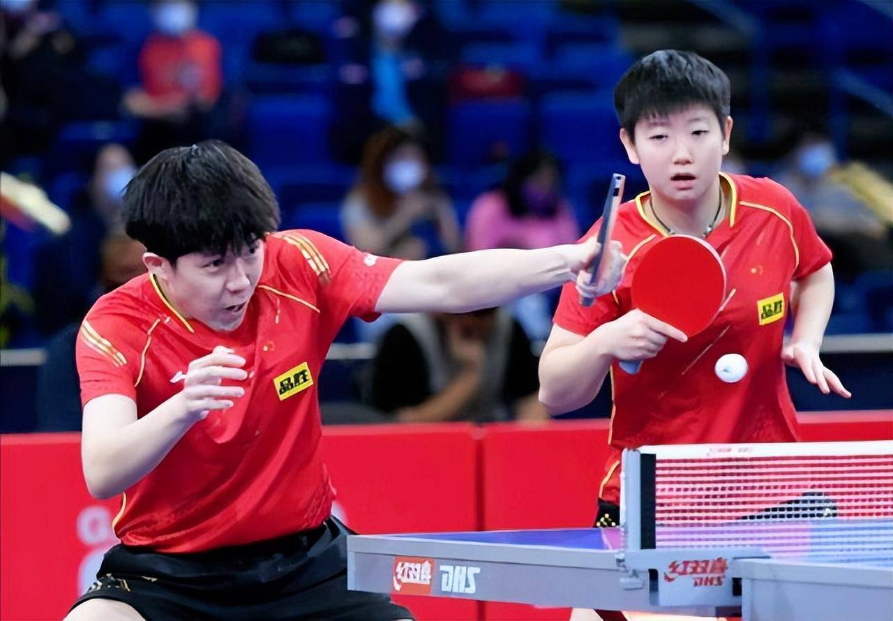 现出了卓越 现出了卓越