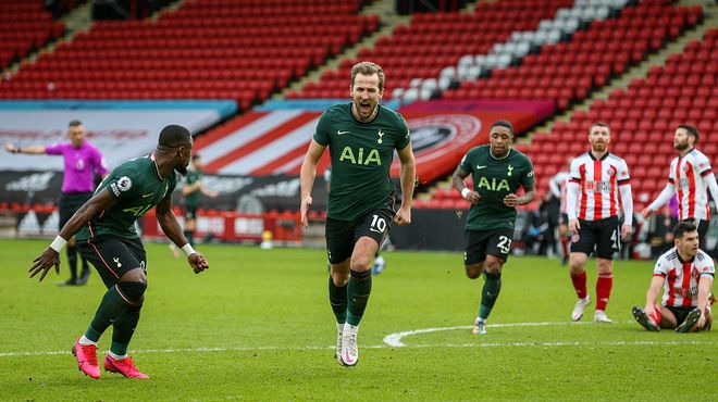 调对持球的 调对持球的