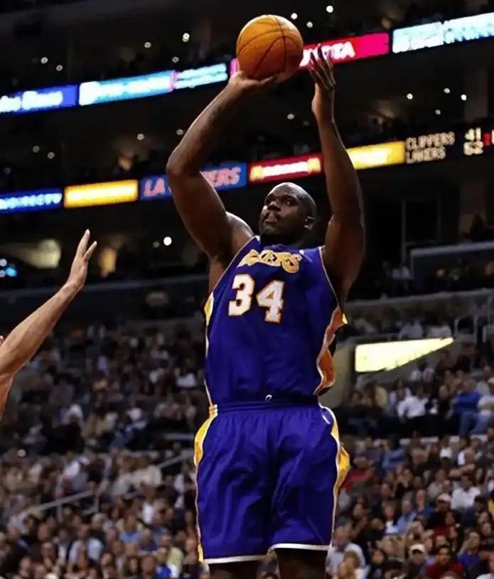 打疯了，快船西升西部第6！哈登带伤爆砍29+6，巅峰小卡也回归